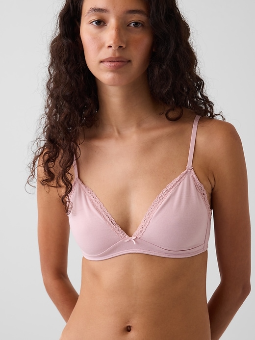 L'image numéro 3 présente Soutien-gorge léger à bonnets triangulaires en coton biologique extensible PureDouceur à bordure en dentelle