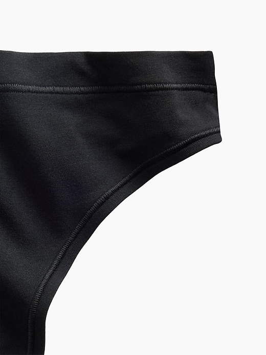 L'image numéro 3 présente Tanga en modal PureDouceur