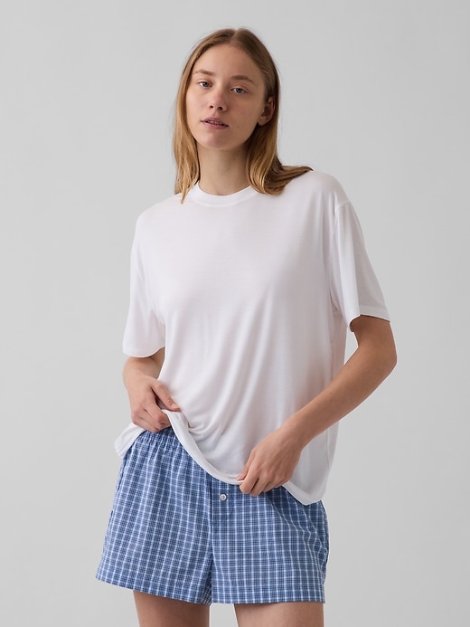 L'image numéro 1 présente T-shirt de pyjama surdimensionné en modal PureDouceur