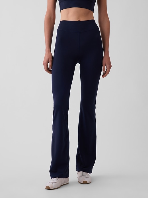 Image number 2 showing, GapFit Smooth High Rise Baby Boot Leggings