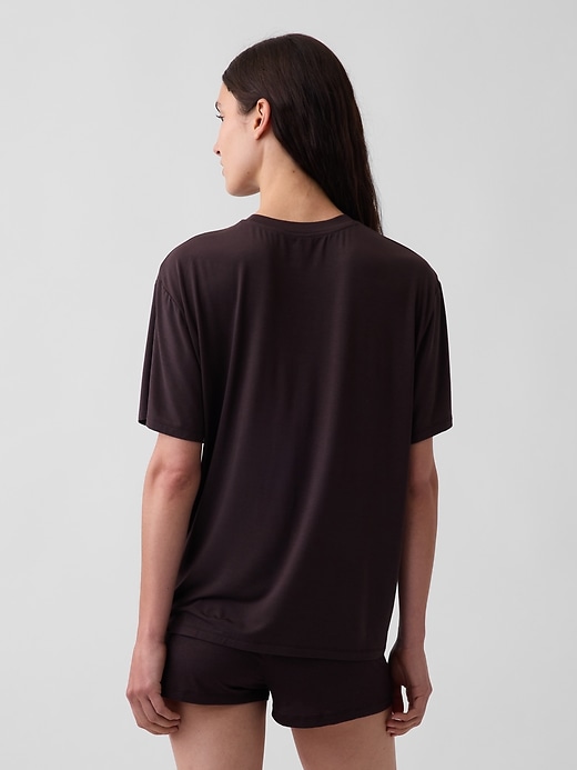 L'image numéro 2 présente T-shirt de pyjama surdimensionné en modal PureDouceur