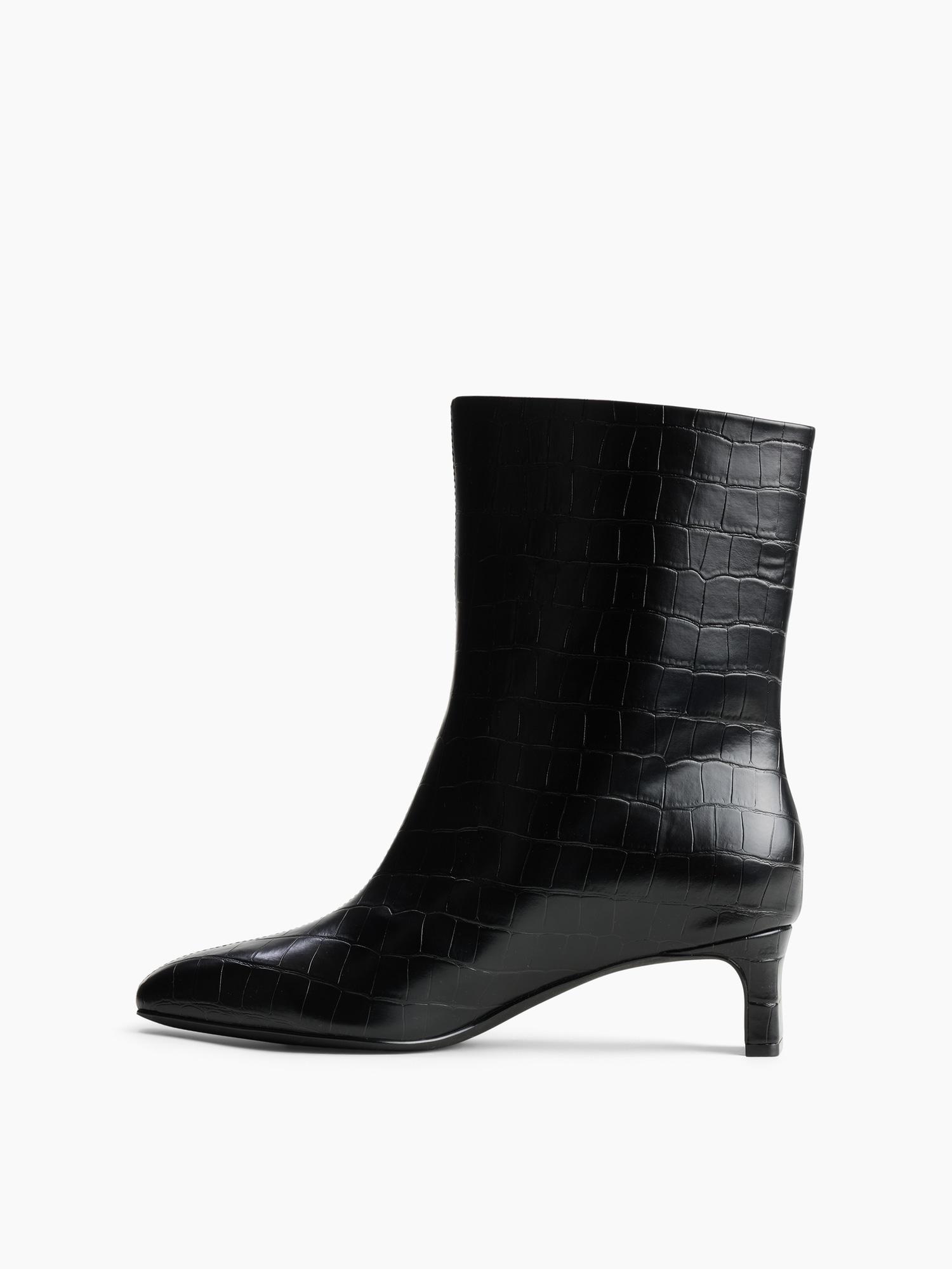 Vegan Leather Crocodile Boots