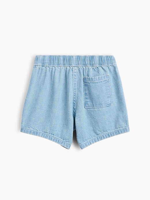 L'image numéro 2 présente Short en denim à taille extensible pour Bébé et Tout-petit
