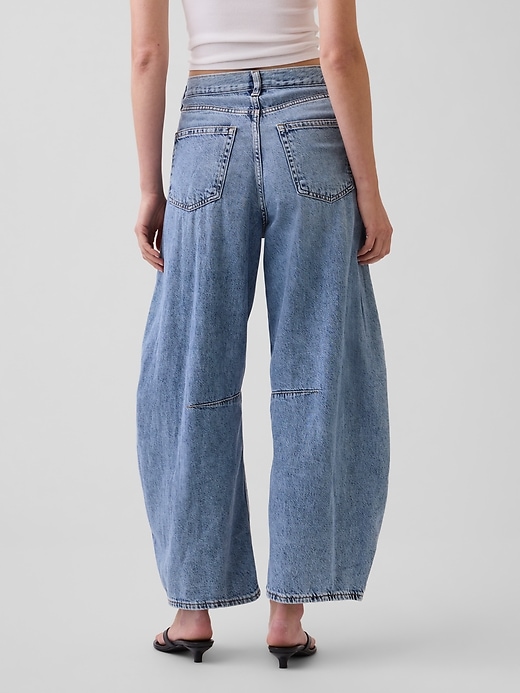 L'image numéro 4 présente Jean ballon surdimensionné à taille haute Douceur suprême