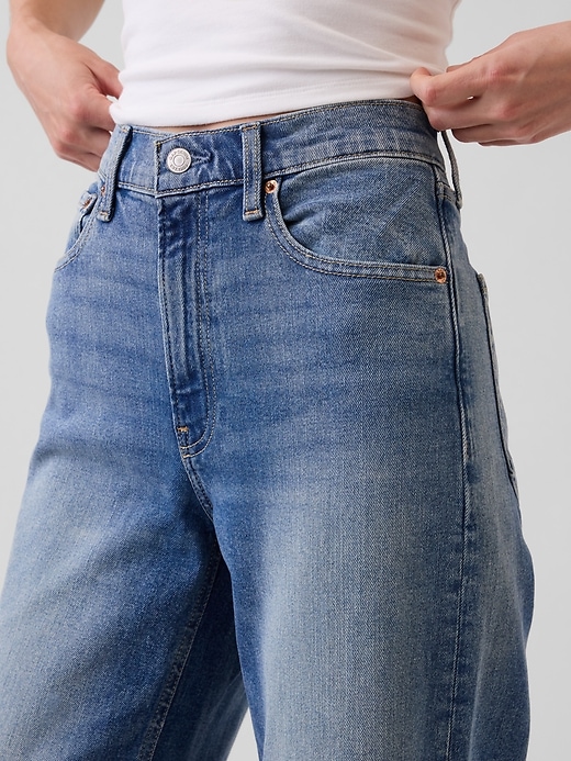 L'image numéro 5 présente Jean sportif jambe large à taille haute longueur cheville