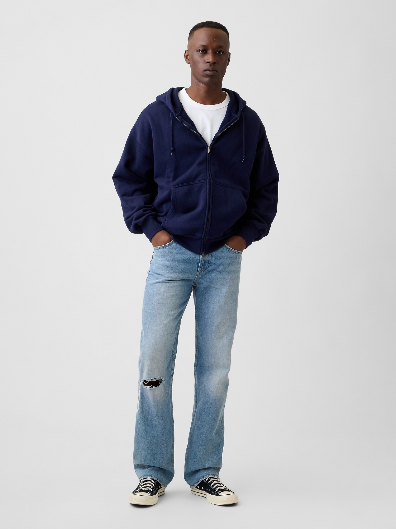 Relaxed Straight Jeans