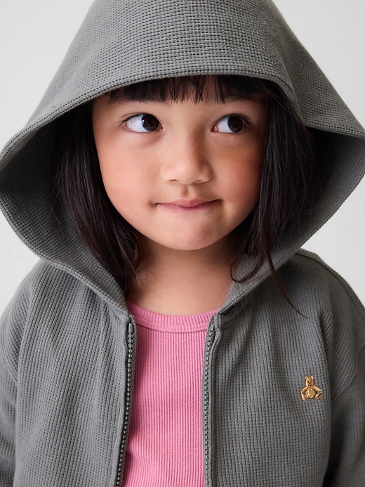 L'image numéro 2 présente Veste à capuchon en tricot gaufré pour Bébé et Tout-petit