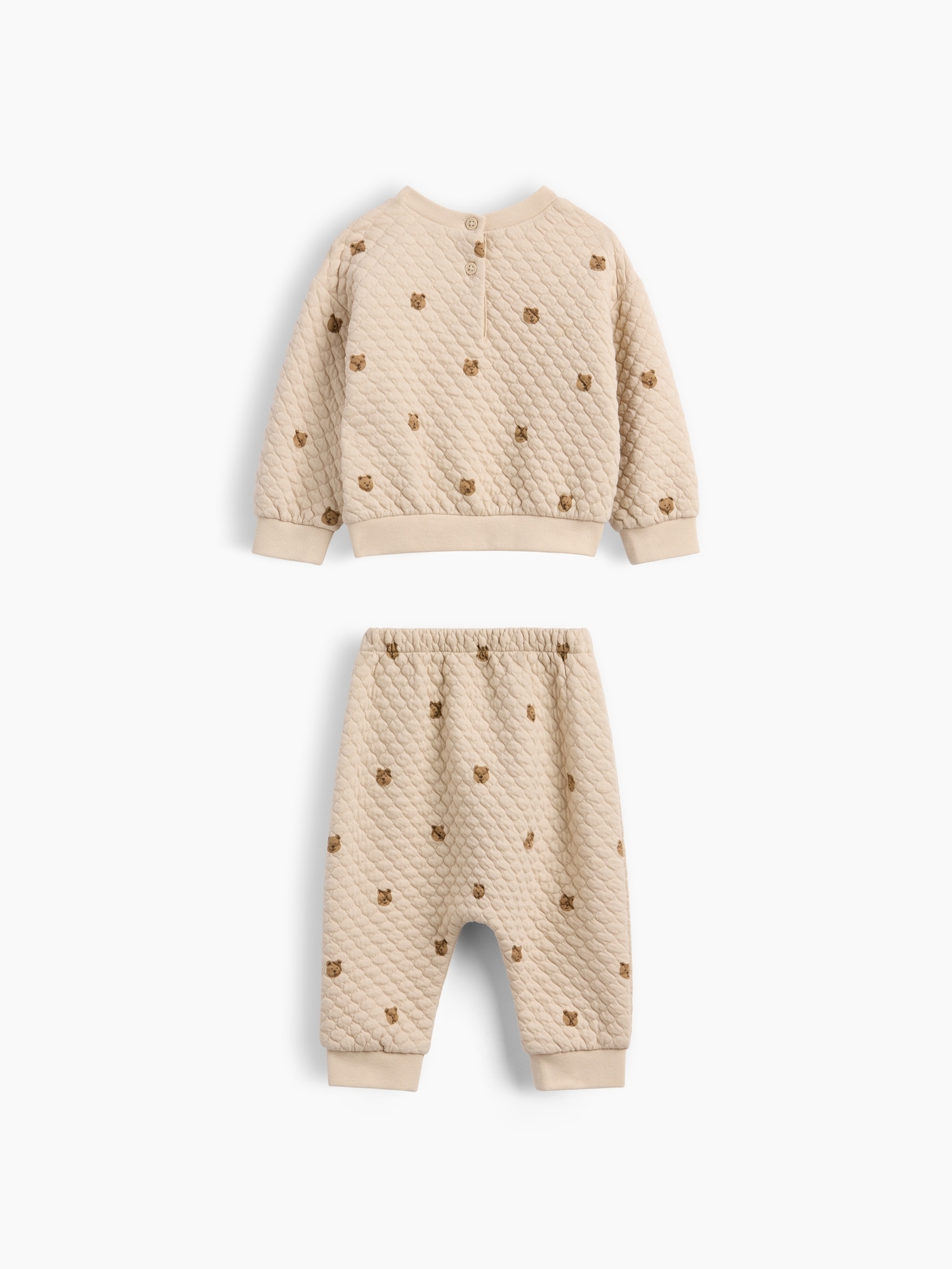 Ensemble matelassé pour Béb