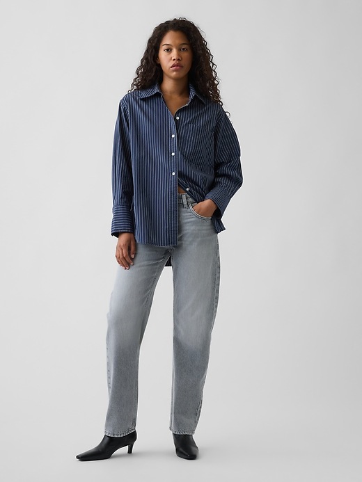 L'image numéro 6 présente Jean droit effilé à taille mi-basse