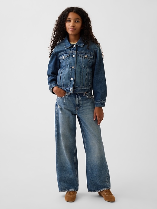 L'image numéro 4 présente Veste en denim emblématique pour Enfant