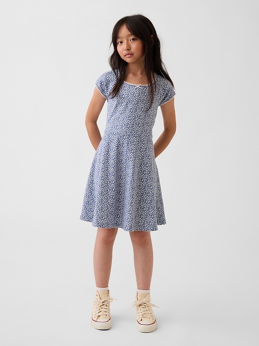 L'image numéro 1 présente Robe en jersey pour Enfant