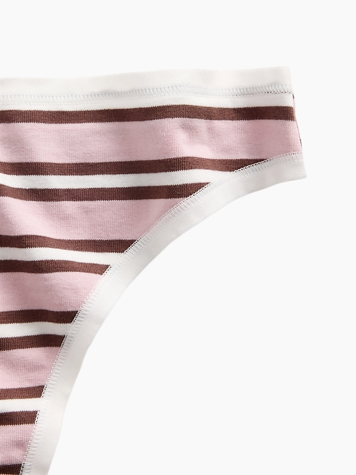 L'image numéro 3 présente Tanga en coton biologique extensible PureDouceur