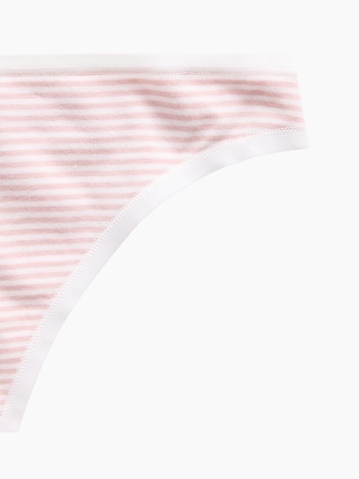 L'image numéro 3 présente Tanga en coton biologique extensible PureDouceur