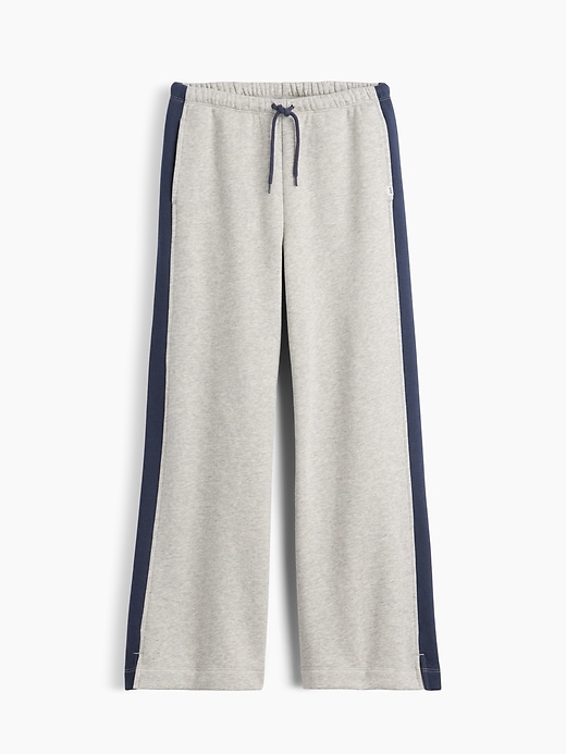 L'image numéro 2 présente Pantalon ballon en coton ouaté VintageDoux de style universitaire pour Enfant
