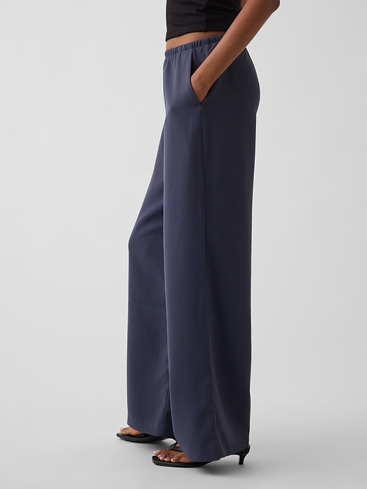 L'image numéro 3 présente Pantalon confort à jambe large