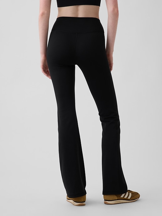 Image number 4 showing, GapFit Smooth High Rise Baby Boot Leggings