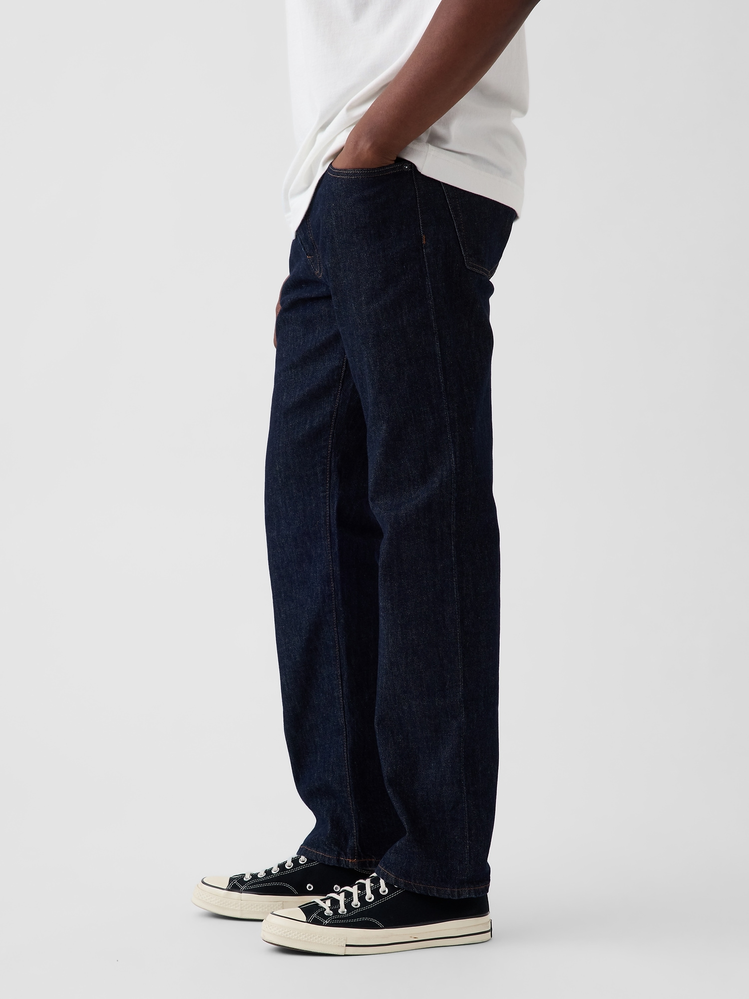 Straight Jeans