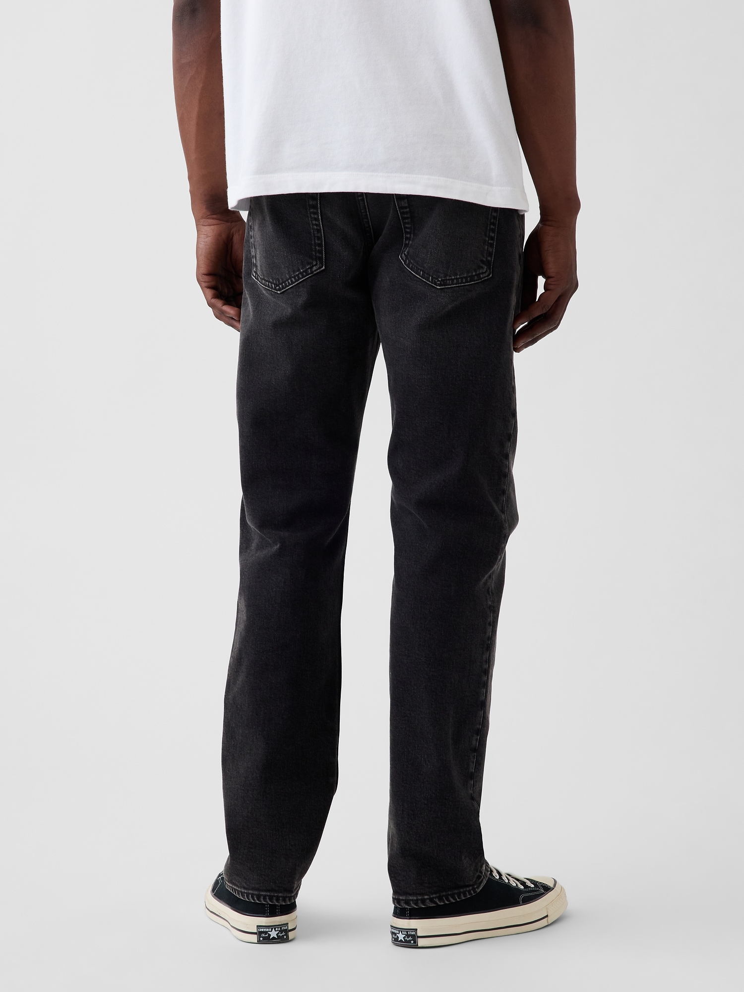 Straight Jeans