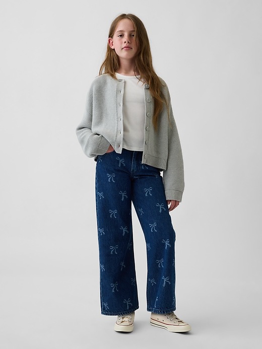 L'image numéro 5 présente Jean sportif jambe large à taille basse pour Enfant