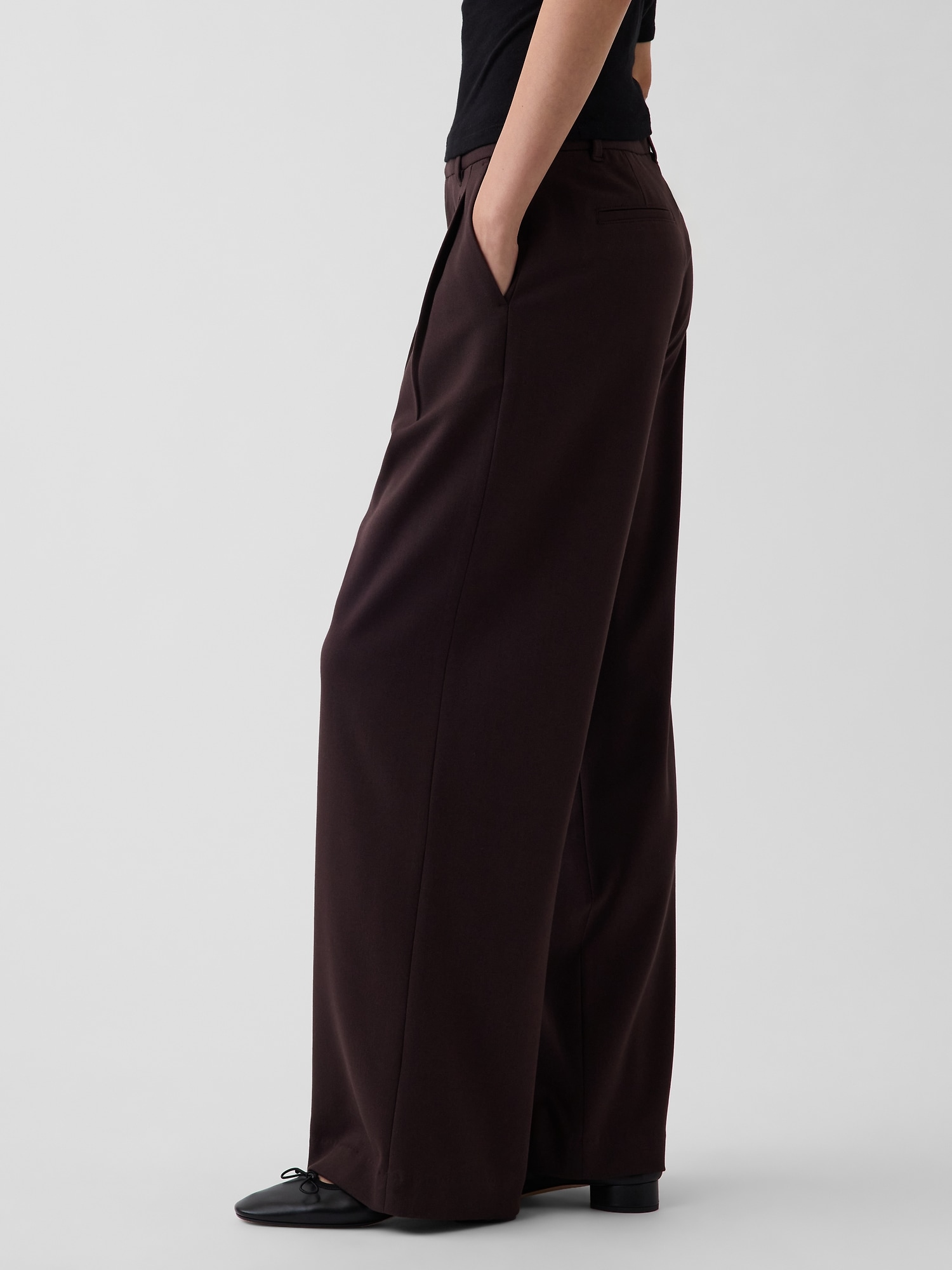 365 High Rise Brushed Twill Pleated Trousers