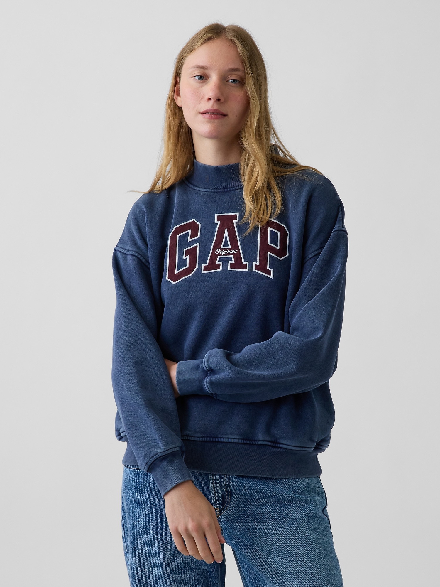 VintageSoft Oversized Mockneck Logo Sweatshirt