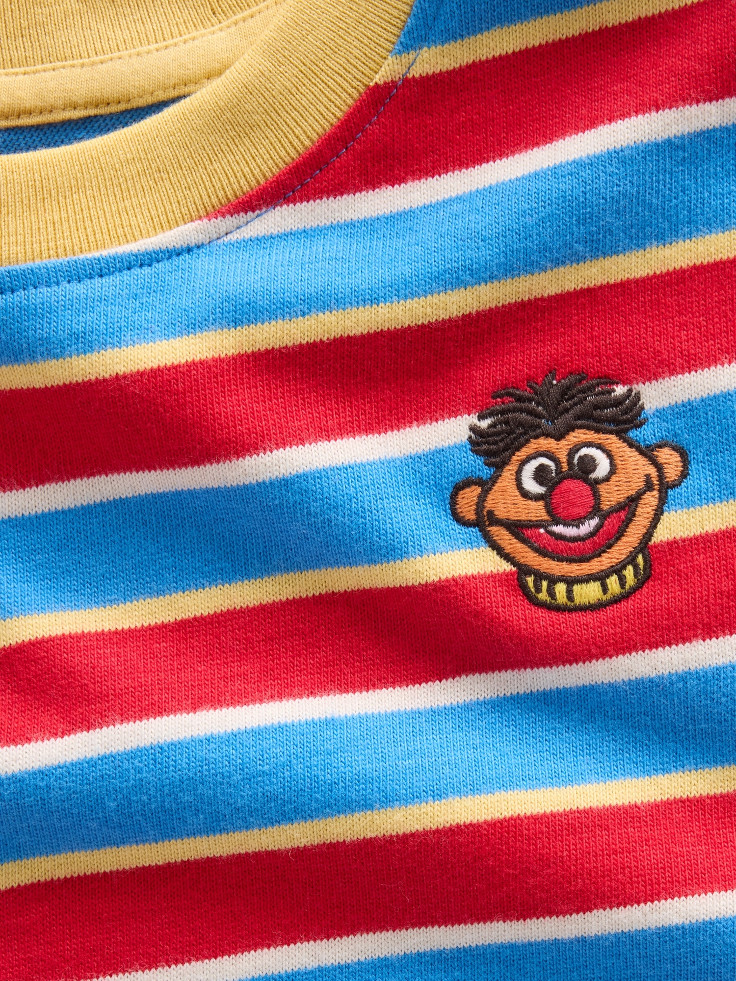 T-shirt à imprimé Ernie de Sesame Street pour Bébé et Tout-petit