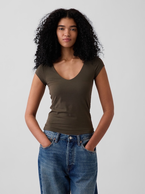 T-SHIRT MOULANT À ENCOLURE EN V EN JERSEY