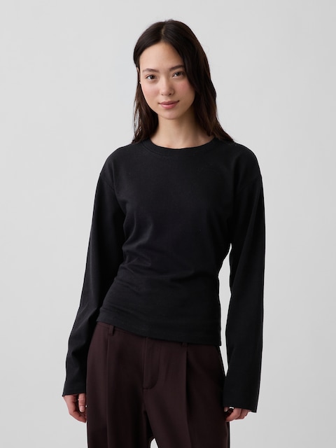 T-SHIRT EN TRICOT À TAILLE AJUSTÉE