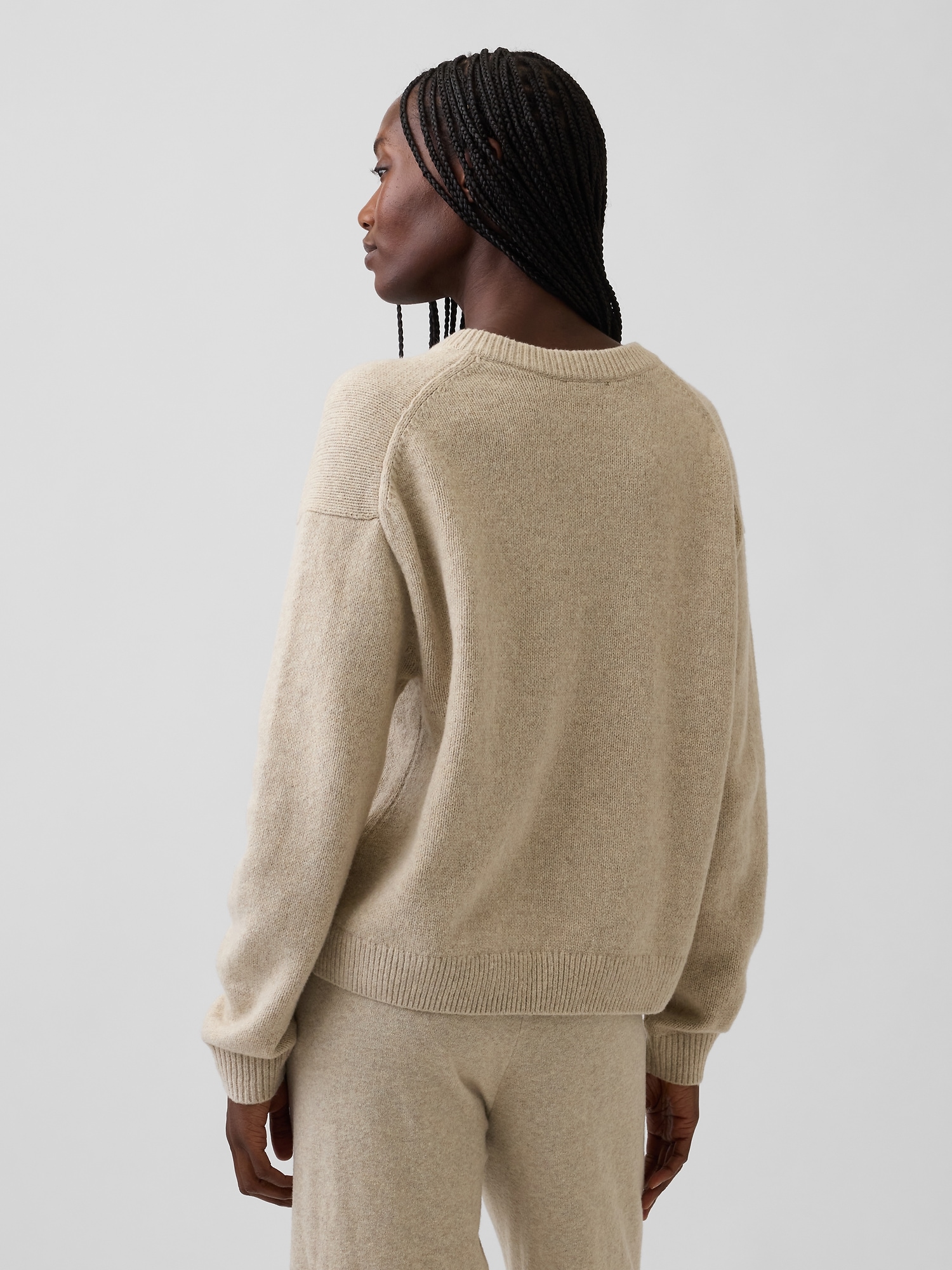 CashSoft Oversized V-Neck Sweater