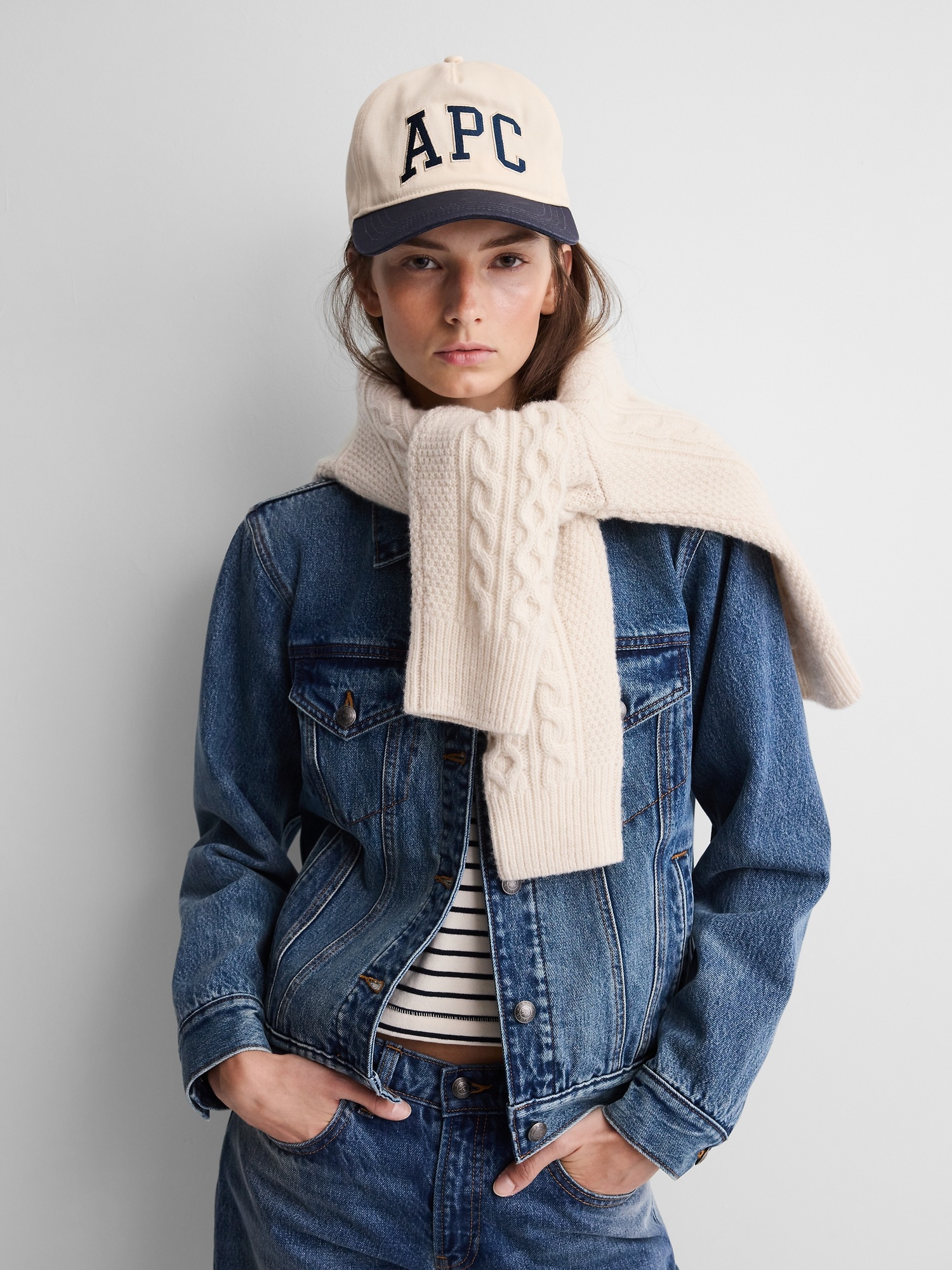 × A.P.C. Logo Baseball Hat