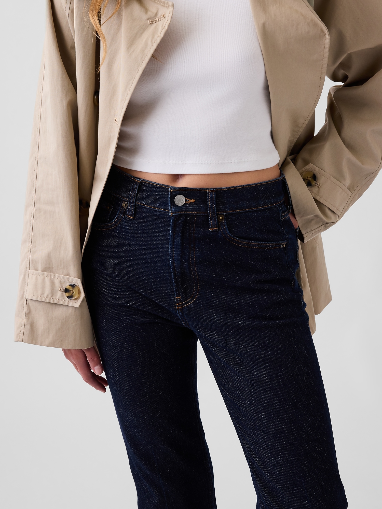High Rise '90s Slim Straight Jeans