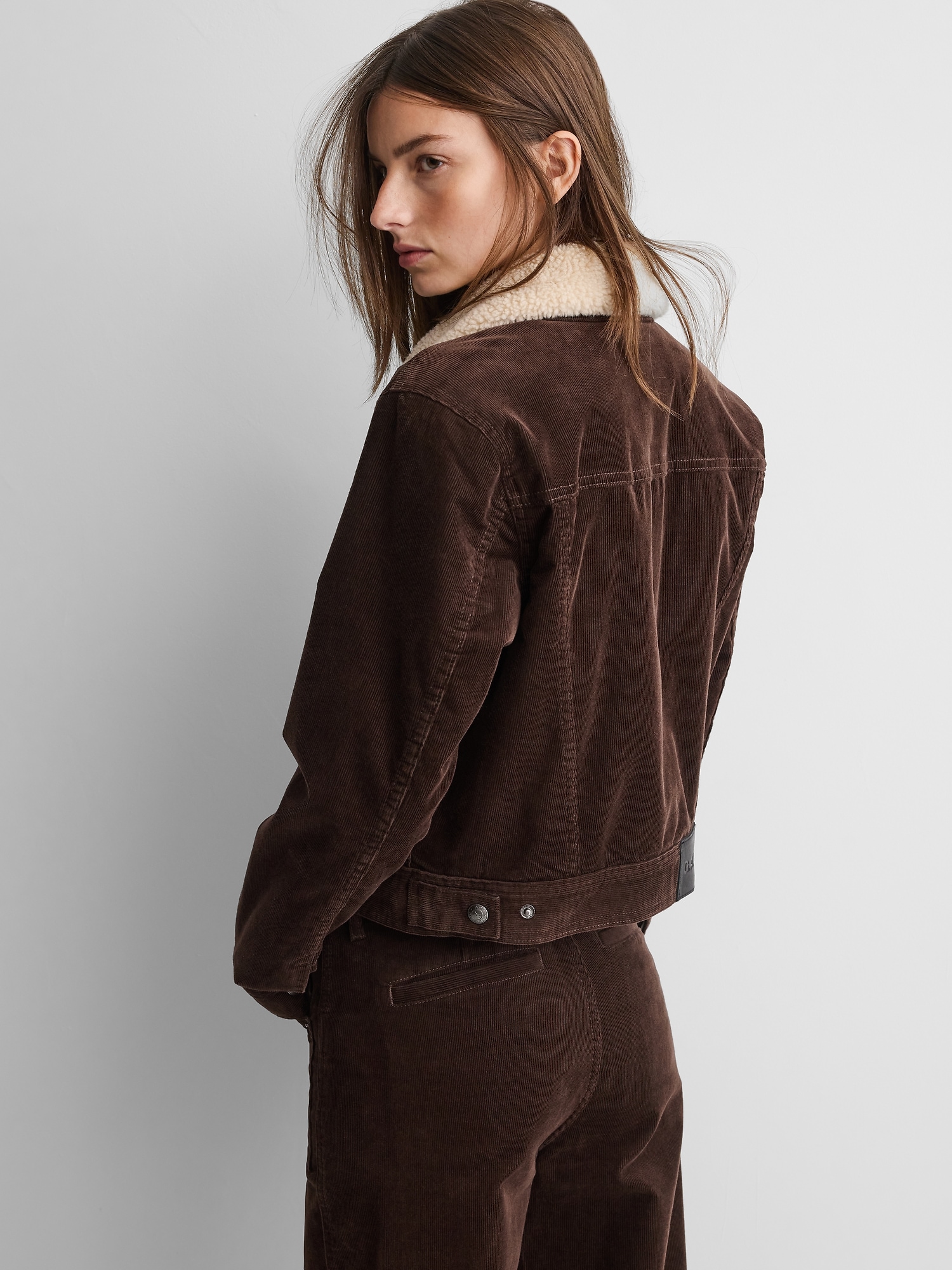 × A.P.C. Icon Corduroy Crop Jacket
