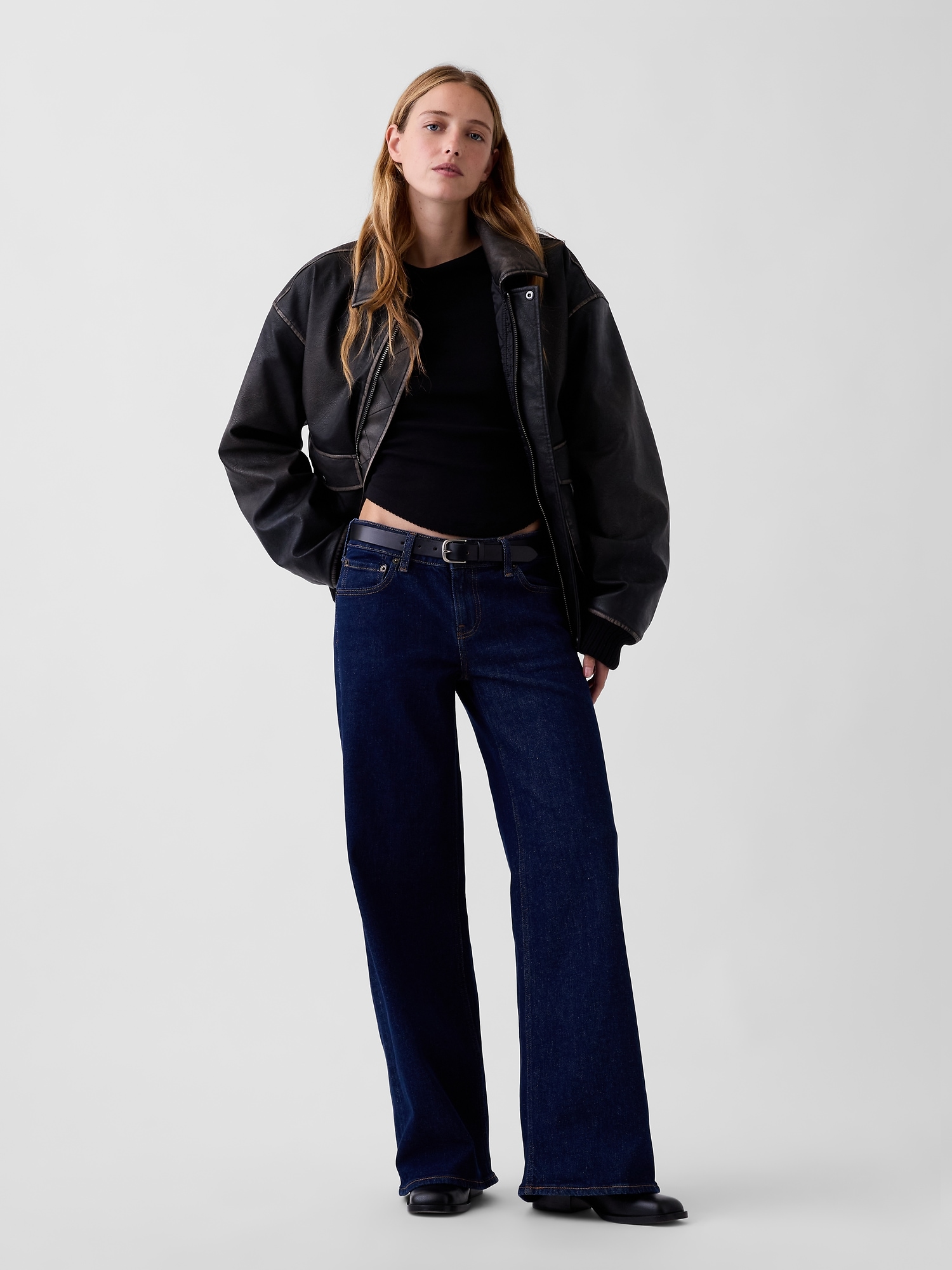 Low Rise Stride Wide-Leg Jeans