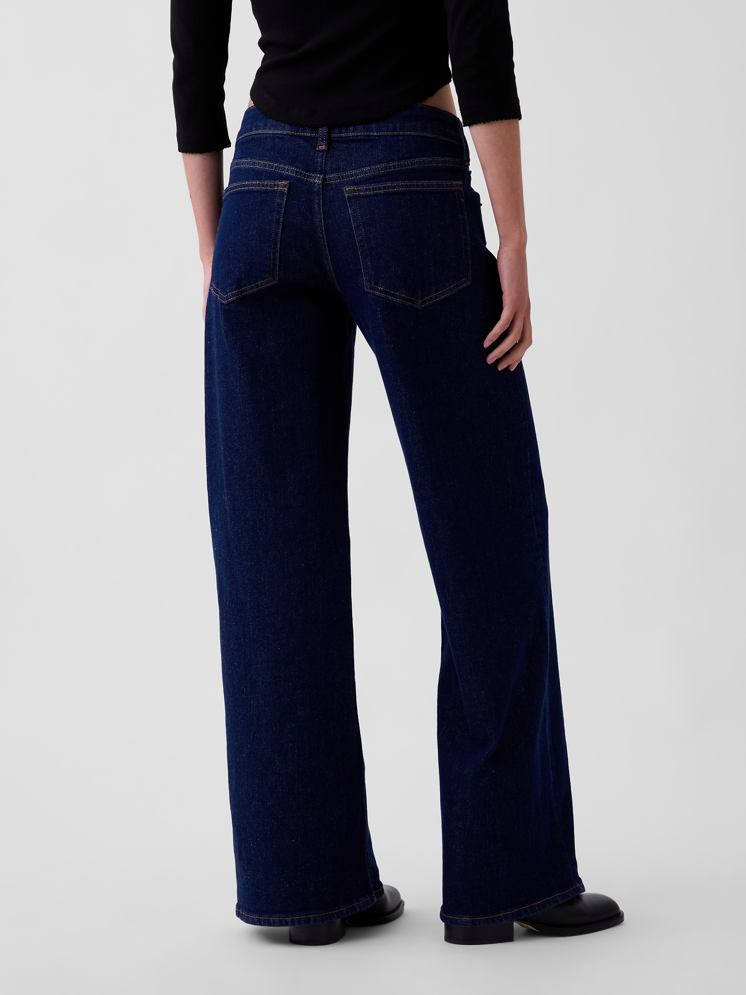 Low Rise Stride Wide-Leg Jeans