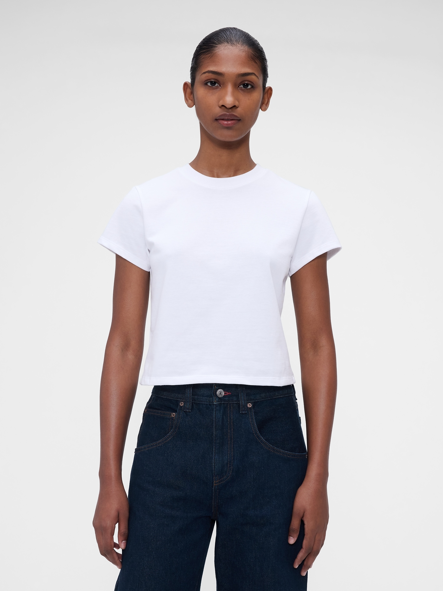 × Victoria Beckham Organic Cotton Logo Crop T-Shirt