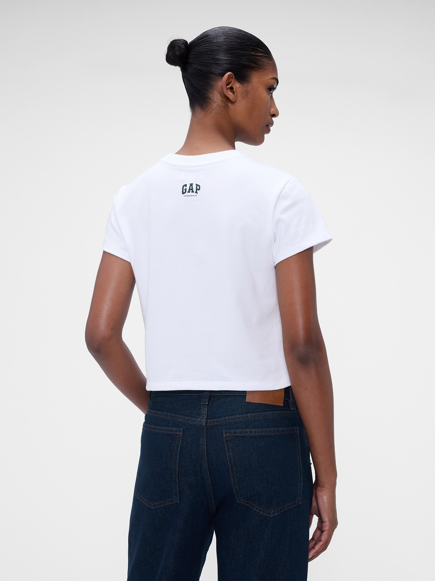 × Victoria Beckham Organic Cotton Logo Crop T-Shirt