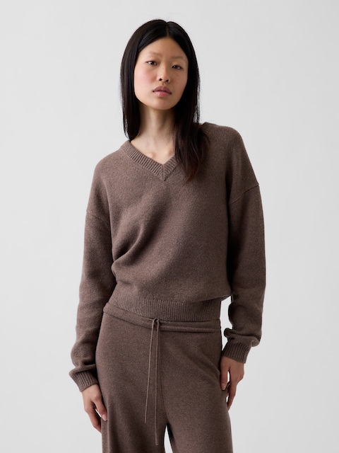 CashSoft Oversized V-Neck Sweater