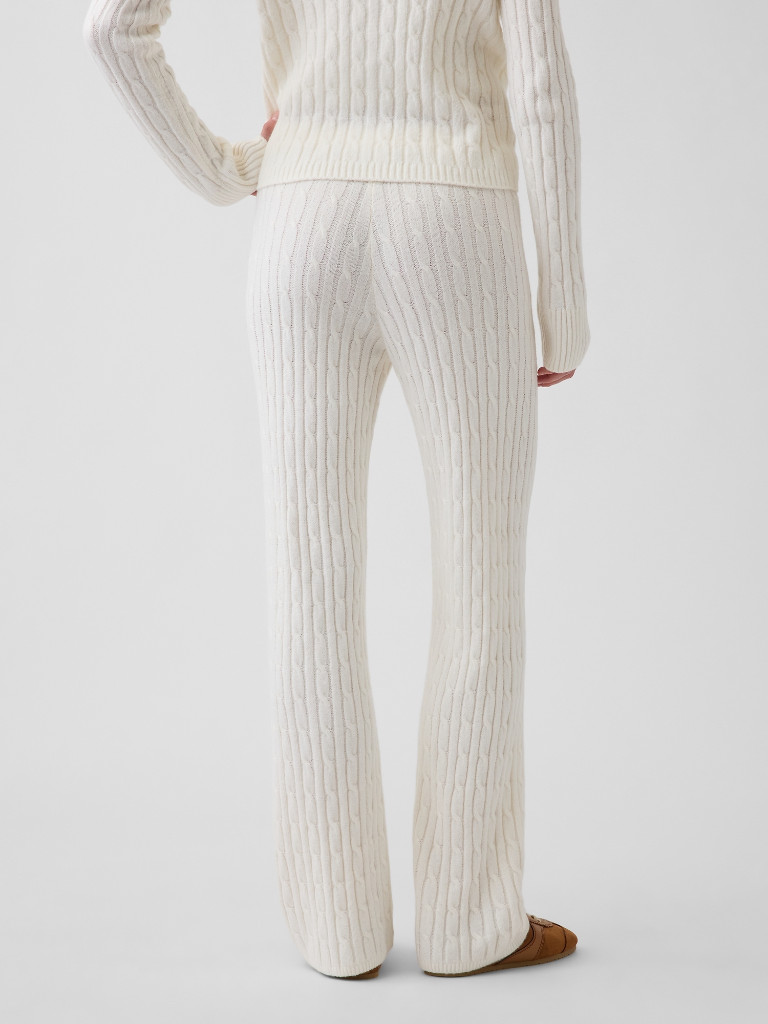 CashSoft Cable-Knit Sweater Pants